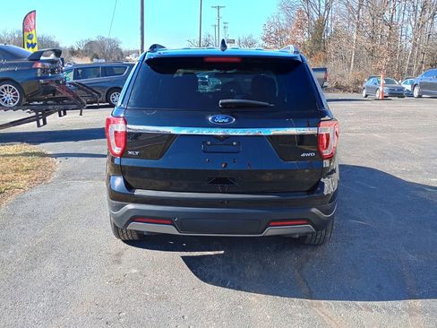 Used 2019 Ford Explorer XLT w/ Class III Trailer Tow Package image 4