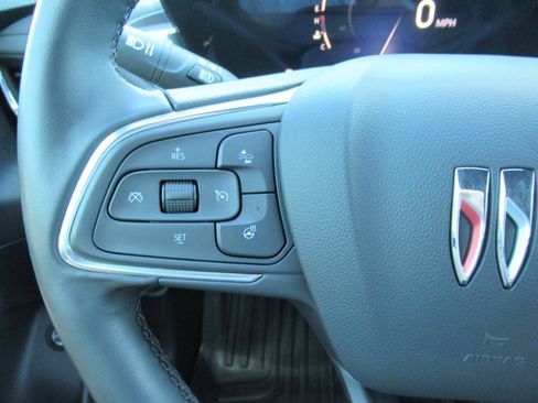 Used 2024 Buick Envista Preferred w/ Convenience I Package FWD image 22