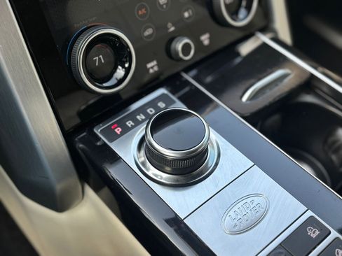 Used 2018 Land Rover Range Rover Supercharged image 36