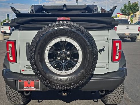 Used 2021 Ford Bronco Badlands AWD/4WD image 4