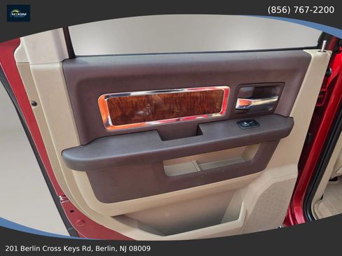 Used 2009 Dodge Ram 1500 Truck Laramie AWD/4WD image 6