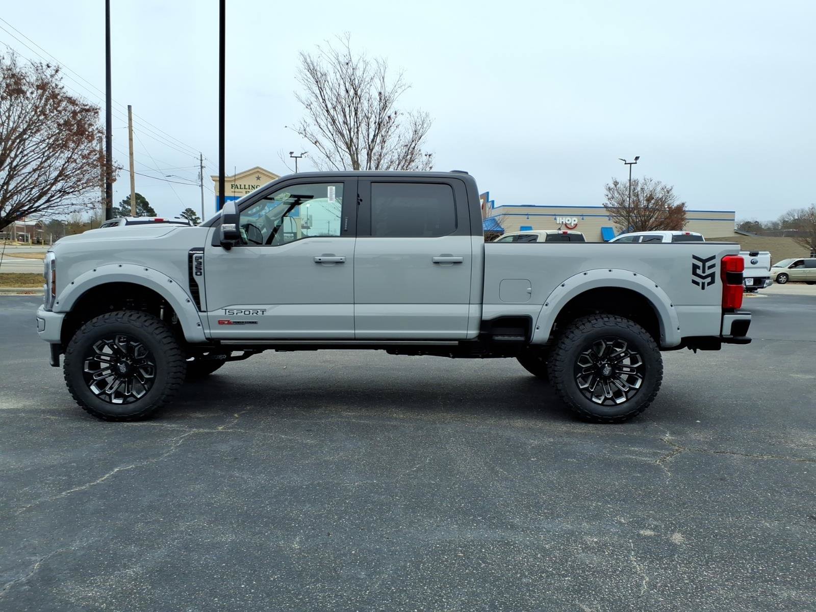 New 2026 Ford F350 Platinum w/ Platinum Plus Package AWD/4WD image 21