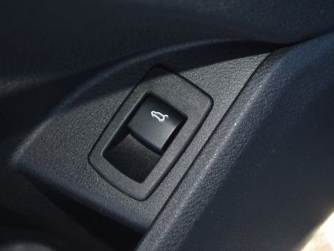 Used 2021 BMW X1 xDrive28i w/ Convenience Package image 16