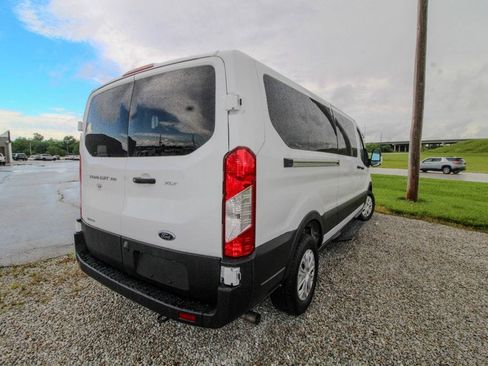 Used 2025 Ford Transit 350 XLT RWD image 3