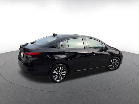 Used 2025 Nissan Versa SV image 15