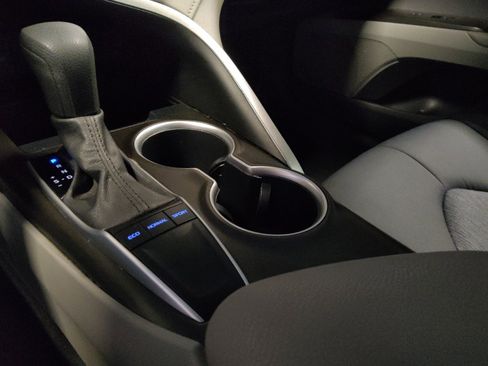 Used 2024 Toyota Camry LE image 26