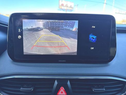 Used 2023 Hyundai Santa Fe SEL image 15