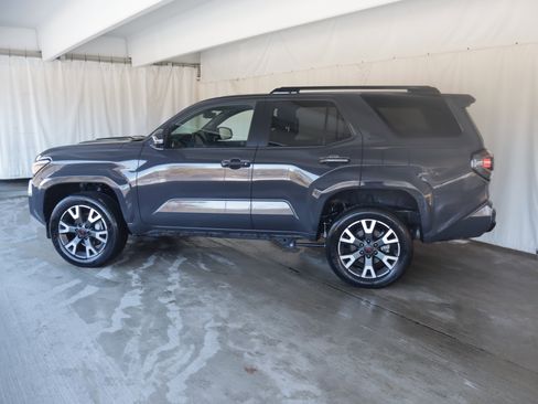 Used 2025 Toyota 4Runner TRD Sport Premium w/ Tow Technology Package AWD/4WD image 23