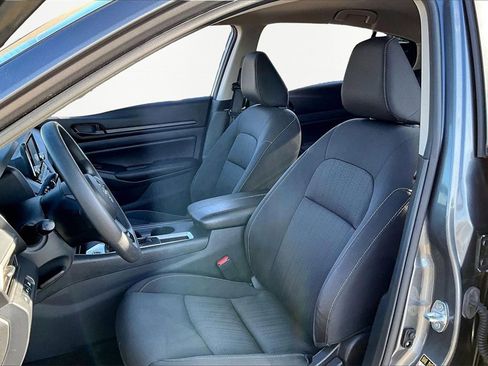 Used 2023 Nissan Altima 2.5 S image 25