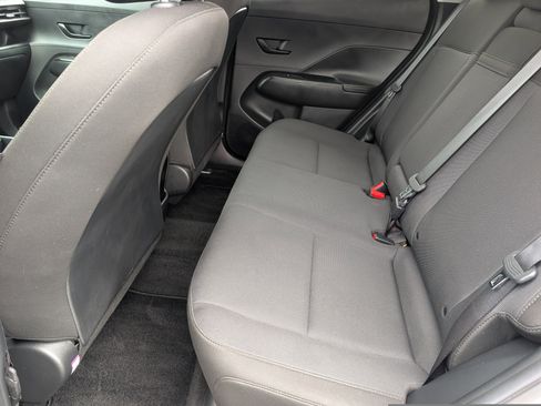 Used 2024 Hyundai Kona SEL image 27