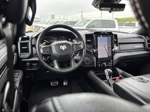 Used 2024 RAM 1500 Laramie AWD/4WD image 21