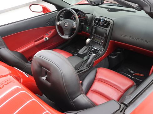 Used 2009 Chevrolet Corvette Convertible w/ Preferred Equipment Group image 48