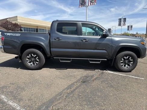 Certified 2023 Toyota Tacoma TRD Off-Road AWD/4WD image 2