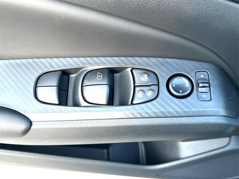 New 2025 Nissan Altima 2.5 S image 33