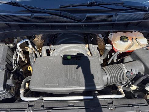 Used 2020 Chevrolet Silverado 1500 LT w/ Fleet Comfort Package image 10