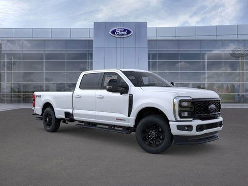 New 2026 Ford F350 Lariat w/ Black Appearance Package image 7