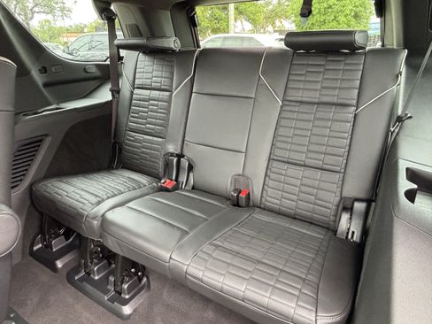 New 2026 Cadillac Escalade Platinum Sport w/ LPO, ONYX Package AWD/4WD image 21