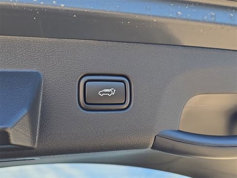 New 2026 Kia Sportage EX image 11