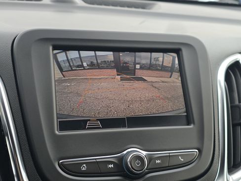 Used 2024 Chevrolet Equinox LT AWD/4WD image 11