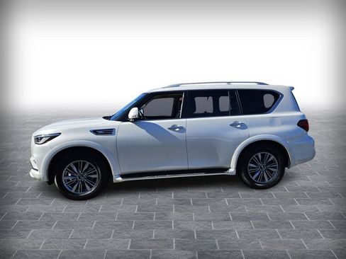 Used 2024 INFINITI QX80 Luxe AWD/4WD image 4