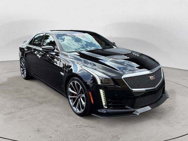 Used 2017 Cadillac CTS V w/ Carbon Fibre Package RWD image 3