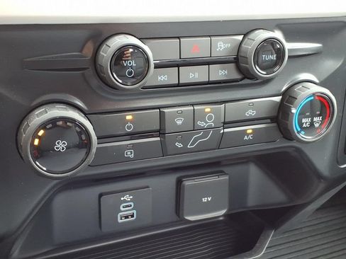 New 2025 Ford F250 XL w/ FX4 Off-Road Package AWD/4WD image 19