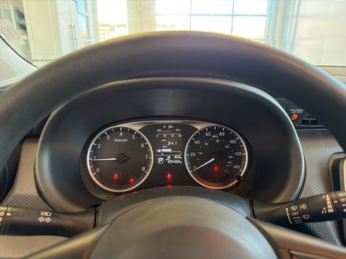 Used 2022 Nissan Kicks S image 20