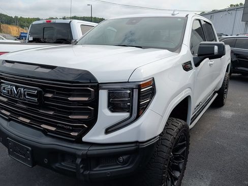 Used 2023 GMC Sierra 1500 AT4X AWD/4WD image 3