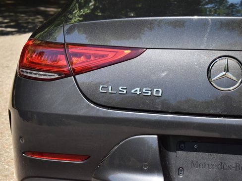 Used 2019 Mercedes-Benz CLS 450 w/ Driver Assistance Package image 37