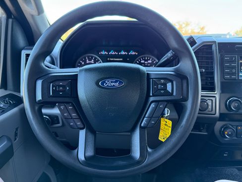 Used 2019 Ford F250 XLT w/ XLT Value Package image 16