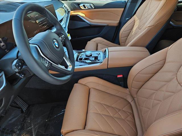 Used 2026 BMW X5 xDrive50e w/ Executive Package AWD/4WD image 11
