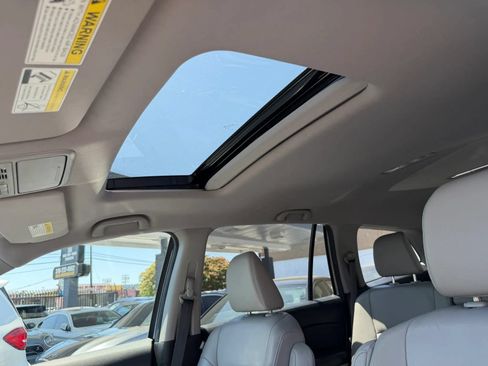 Used 2017 Honda Pilot EX-L image 32