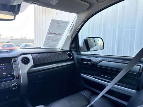 Used 2019 Toyota Tundra Platinum image 29