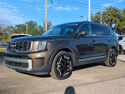 Certified 2023 Kia Telluride S
