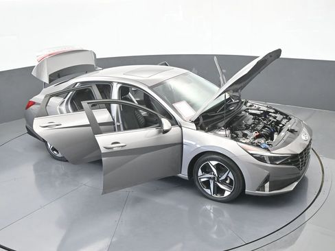 Used 2023 Hyundai Elantra Limited w/ Cargo Package image 73