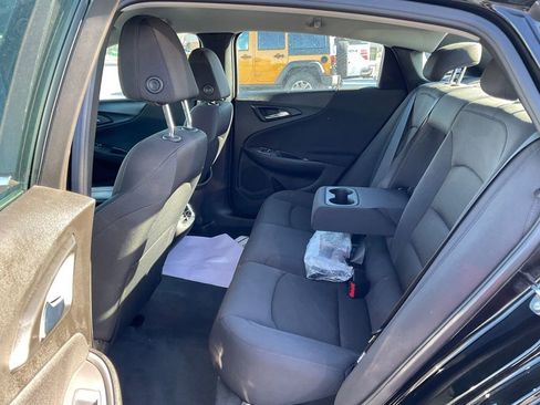 Used 2023 Chevrolet Malibu LT image 19