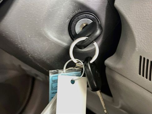 Used 2010 Toyota Corolla FWD image 34
