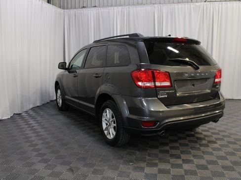 Used 2017 Dodge Journey SXT w/ Comfort/Convenience Group image 18