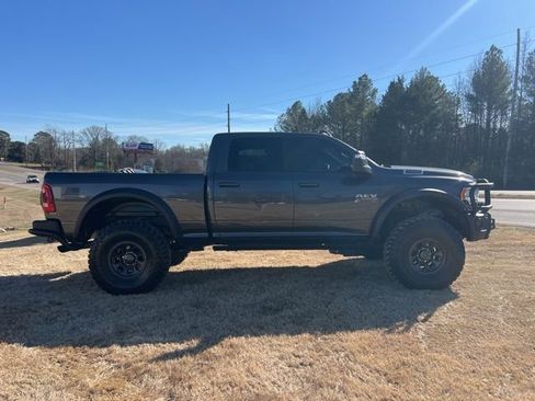 Used 2024 RAM 2500 Big Horn w/ Level 2 Equipment Group image 5