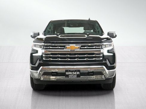 Used 2022 Chevrolet Silverado 1500 LTZ AWD/4WD image 8