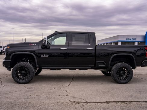 New 2026 Chevrolet Silverado 2500 LTZ w/ Z71 Chrome Sport Edition image 12