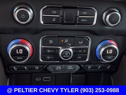 Used 2023 GMC Yukon SLT RWD image 27