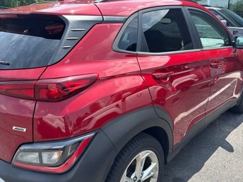 Used 2022 Hyundai Kona SEL w/ Cargo Package AWD/4WD image 11