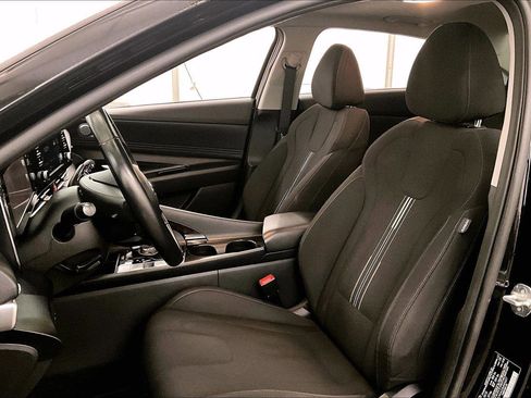 Used 2021 Hyundai Elantra SEL w/ Convenience + Premium Package image 24