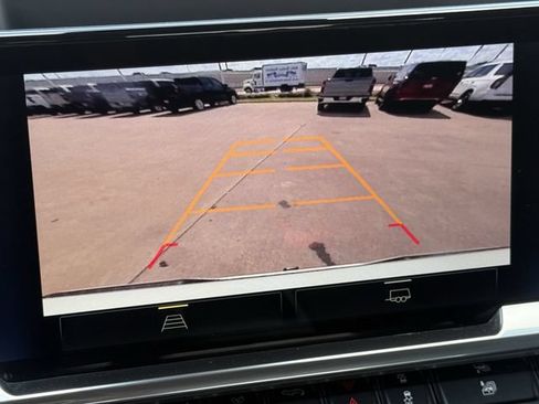Certified 2026 Chevrolet Silverado 1500 RST AWD/4WD image 20