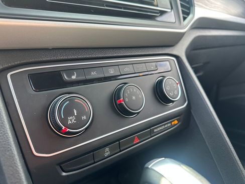 Used 2022 Volkswagen Atlas SE image 11