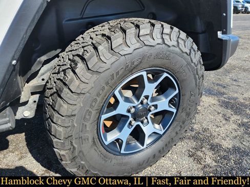 Used 2021 Jeep Wrangler Unlimited Rubicon image 48