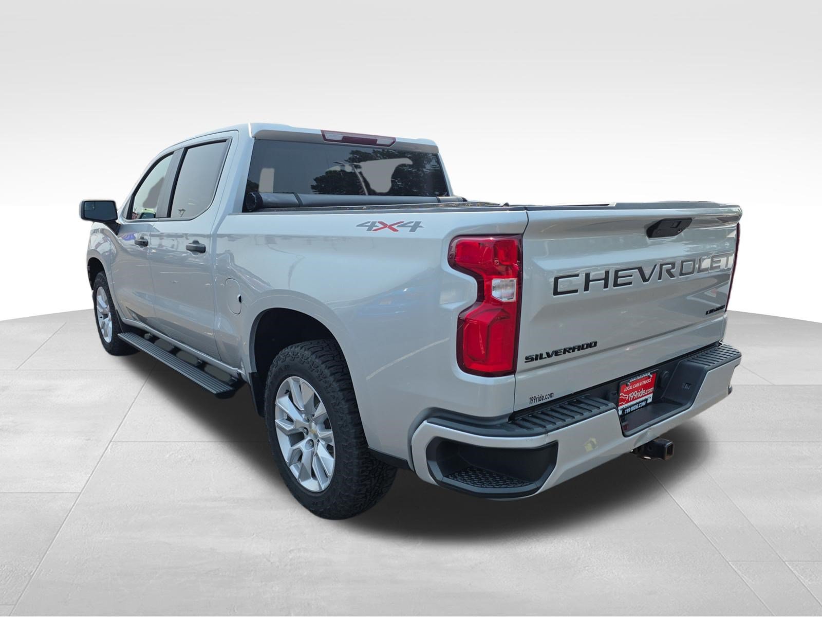 Used 2021 Chevrolet Silverado 1500 Custom w/ LPO, Dark Essentials Package AWD/4WD image 4