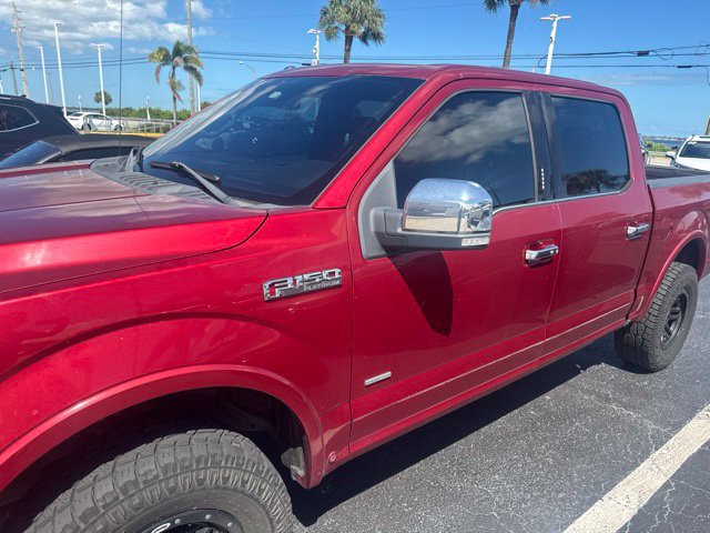 Used 2015 Ford F150 Platinum w/ Equipment Group 701A Luxury AWD/4WD image 2