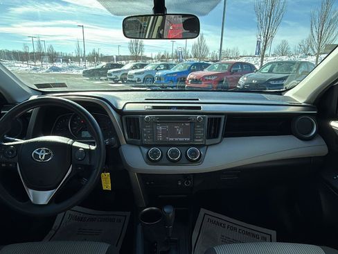 Used 2015 Toyota RAV4 LE image 26